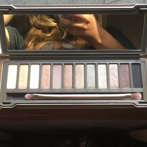 NAKED 2 EYESHADOW PALLET